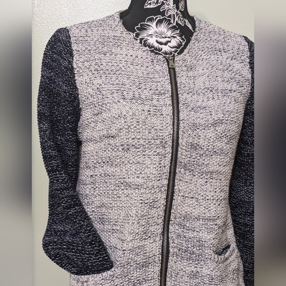 Talbot Petite Cardigan Sweater Full Front Zipper. Blue and White Size MP. - Picture 2 of 9